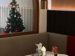 -阿妮叶李(光谷世界城店)