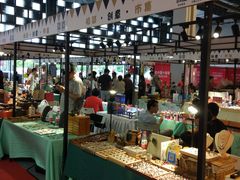 -东浩兰生上海世博展览馆