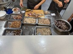 -岳记羊肠馆(陵园小区店)