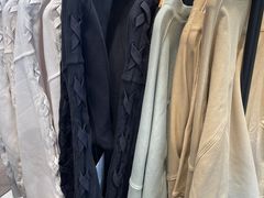 -lululemon(比斯特购物村店)