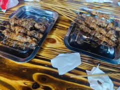 -民族烤羊·烤羊肉串·烤羊排(南城店)