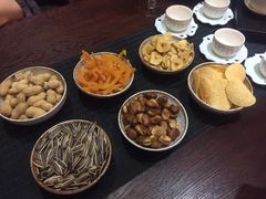 -碧露轩·大益茶体验馆(镇江路店)