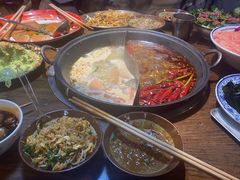 -萍姐火锅·公路夜市(武汉首店)