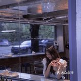 深圳探店｜克莱因蓝工业风咖啡厅SOMETHING FOR🔵⚪️