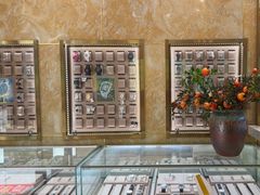 -亨得利名表服务中心(上海湾店)