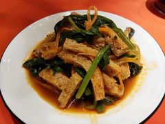 菠菜面筋-巴依老爷新疆美食(常营店)