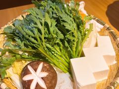 -綱元·海鲜豆捞(明州里店)
