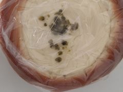 鲜乳酪布里欧-莉莲蛋挞(日月光店)