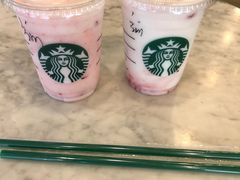 -星巴克(杭州西湖银泰1F店)