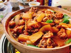 鸡煲（大份一只）-奇味鸡煲(麦地店)