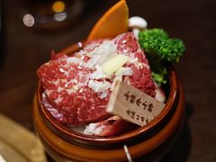 -山川小町·极番烧肉(新地假日广场店)