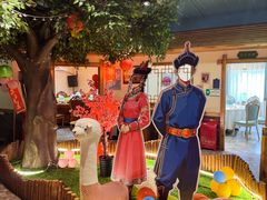 -老阿妈蒙古村·蒙古包·草原文化·歌舞表演(老君堂店)
