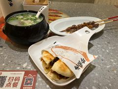 -老碗会·陕西手工面(国贸店)