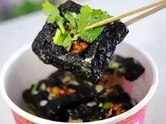 -黑白电视老长沙吃货铺(南岗万达店)