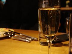 -JINNS锦时 steak&pizza(浸信会礼拜堂旧址店)
