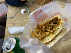 -侯志伟纯手工酸辣粉(荣民时代广场店)