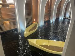 -涨巢·潮玩水疗局
