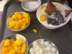 -小团圆糖水铺(襄阳南路店)