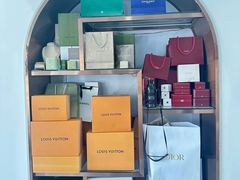 -聚云奢二手奢侈品黄金手表包包回收·中古店(三里屯总店)