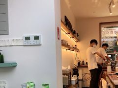 -Line 咖啡(石厦花园店)