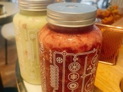 牛油果草莓卡士-野萃山·潮汕厚果汁(十亩地店)