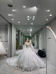 -SATIN COUTURE瑟庭婚纱礼服馆