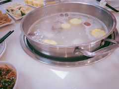 -三头牛·潮汕牛肉生蚝火锅 (夏湾店)