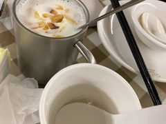 -新大咀港式茶餐厅(宝山万达店)