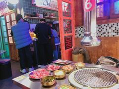 -釜山火炉·海鲜烤肉(紫藤路店)