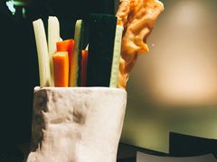 笔筒色拉-穹六人间 people 6(岳阳路店)