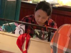 -玛格萝妮比萨屋(四平店)