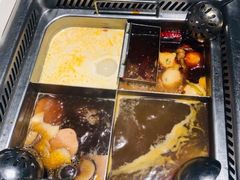 -海底捞火锅(泉城路店)