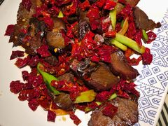 苗寨蒸腊肉-俏九州·小炒黄牛肉(华润万象汇店)