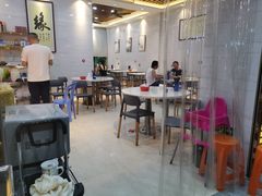 大堂-长平老姿娘夜粥(平东一街店)