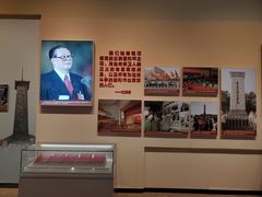 -中华世纪坛-停车场