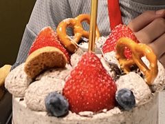 -山与蓝蛋糕(勒泰店)