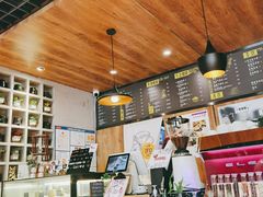 -ZING COFFEE 镜咖啡