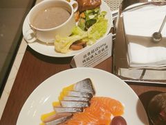 三文鱼-南湖名都·景湖轩全日制餐厅·海鲜自助·东南亚风味·临湖而食