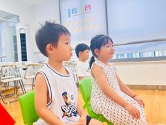 -蓝话筒·少儿成人演讲口才·主持朗诵·戏剧表演(大华第一坊店)