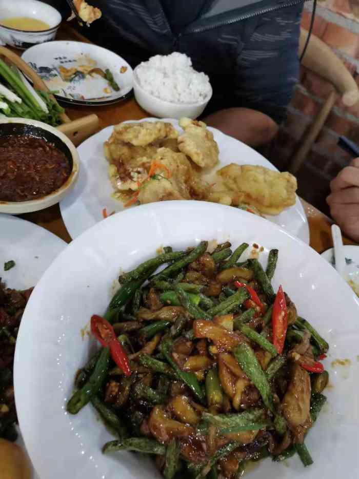 东仔东北小酒馆(仓顺路店)-"位置在留村家园对面