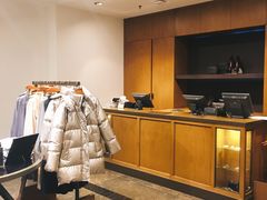 -Massimo Dutti(曲江银泰店)