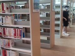 -广州市白云区图书馆