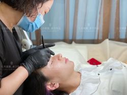 -七月美睫 美甲