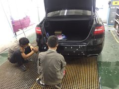 -蜂鸟快修喷漆钣喷汽修旗舰工厂(军工路店)