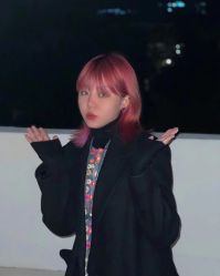 -BULB STUDIO 巴柏明星发型工作室