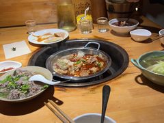 -大众跷脚牛肉馆·非遗传承单位(峨眉山店)