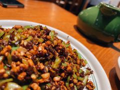 黑三剁-云海肴·汽锅鸡·云南菜(天山百盛优客店)