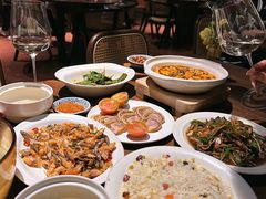 -肆海小川菜酒馆Wine Bistro (青年路店)