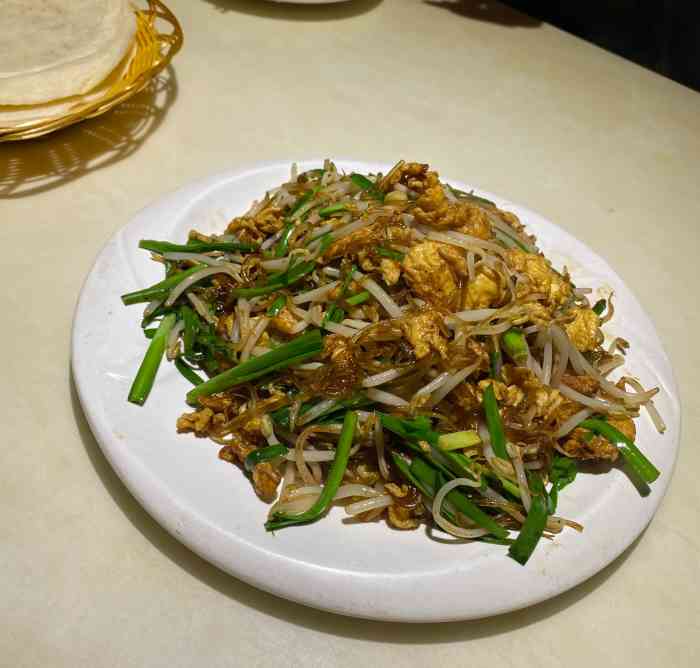 口口香春饼苑-"快成了广场店的常客啦哈哈,周日没地方去了.