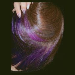 -PE SALON